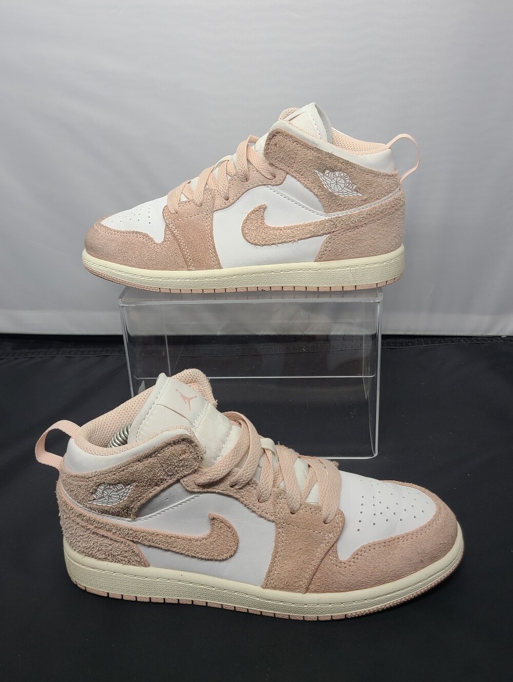 Nike Air Jordan 1 Mid SE White Legend Pink PS FN7493-161 Girls Sneakers size 3Y